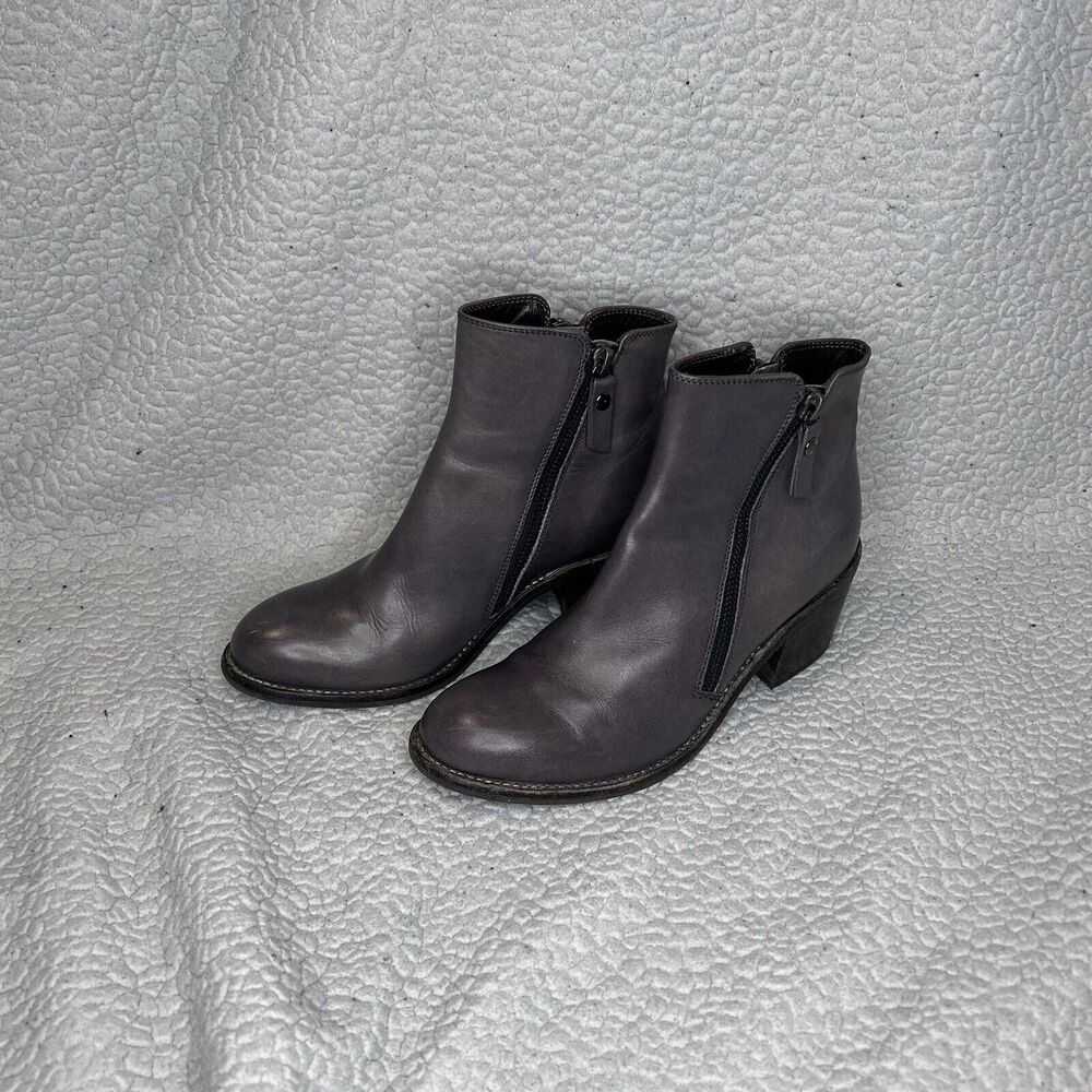 AGL Attilio Giusti Leombruni gray Leather zip Ankle Boots Size 37